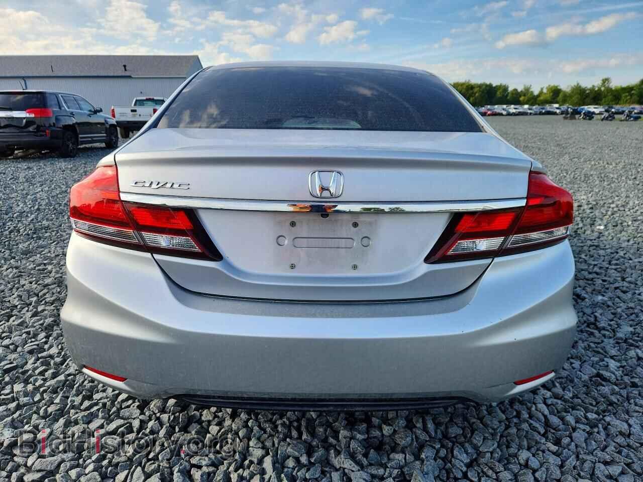 2013 HONDA CIVIC - VIN: 19XFB2F5XDE093707 - Фото 6