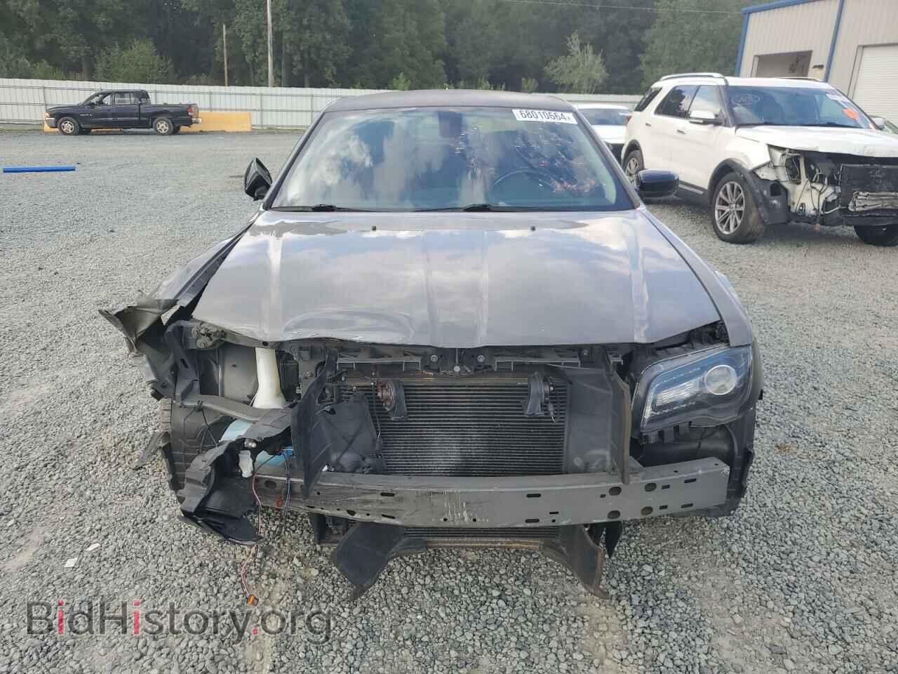 2019 CHRYSLER 300 - VIN: 2C3CCAAG6KH612177 - Фото 5