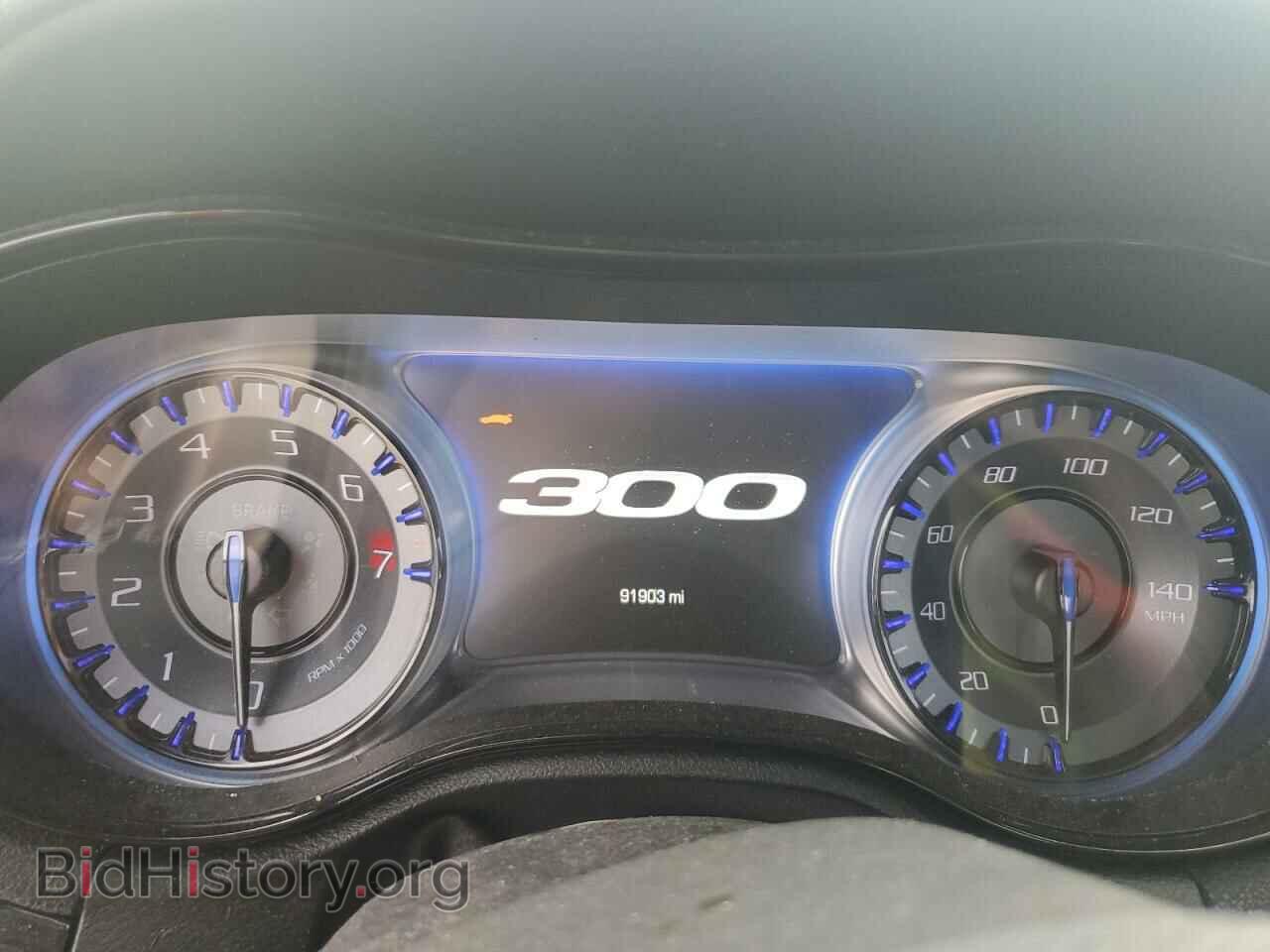 2016 CHRYSLER 300 - VIN: 2C3CCABG5GH269769 - Фото 9