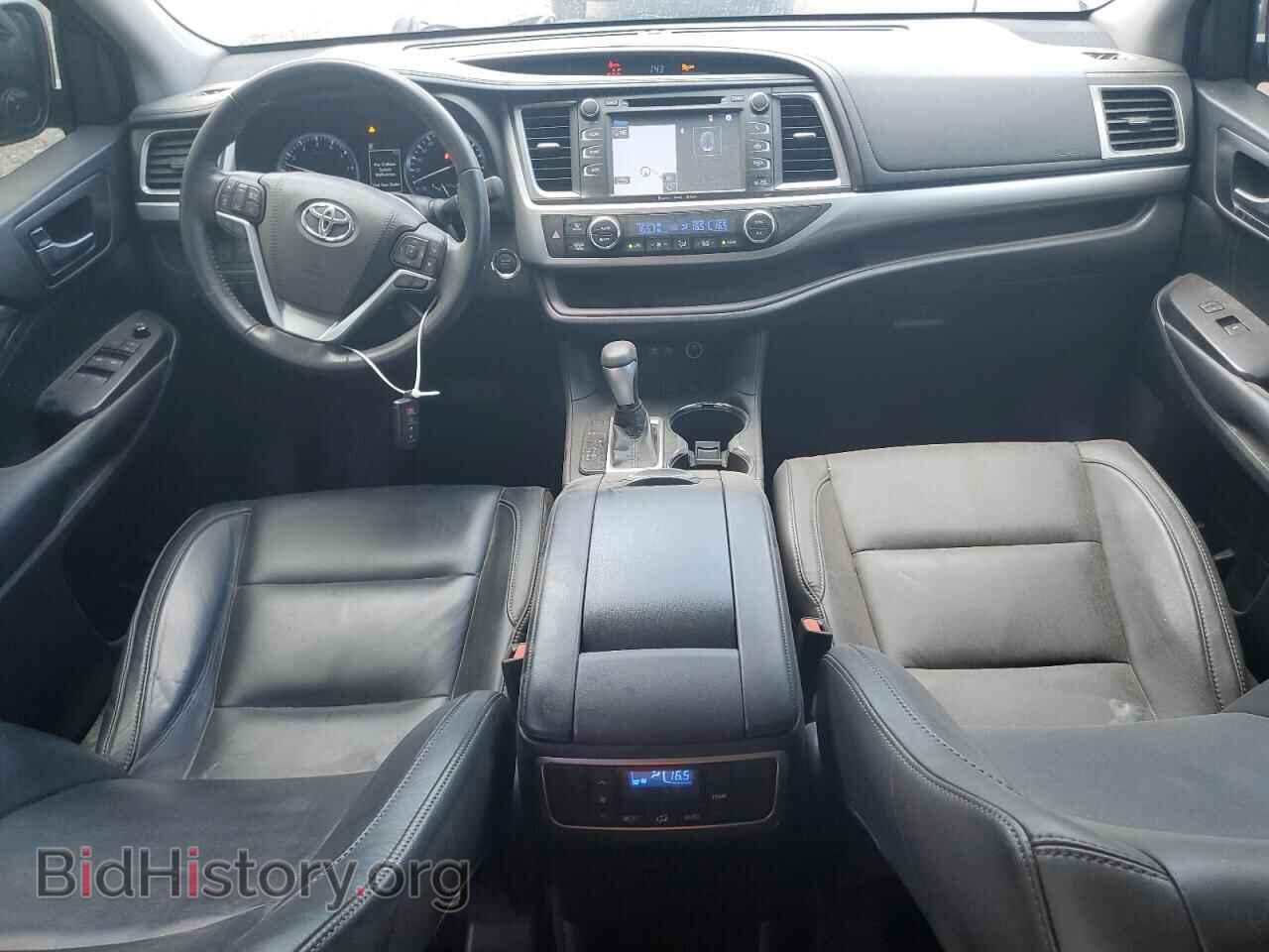 2018 TOYOTA HIGHLANDER - VIN: 5TDJZRFH5JS544293 - Фото 8
