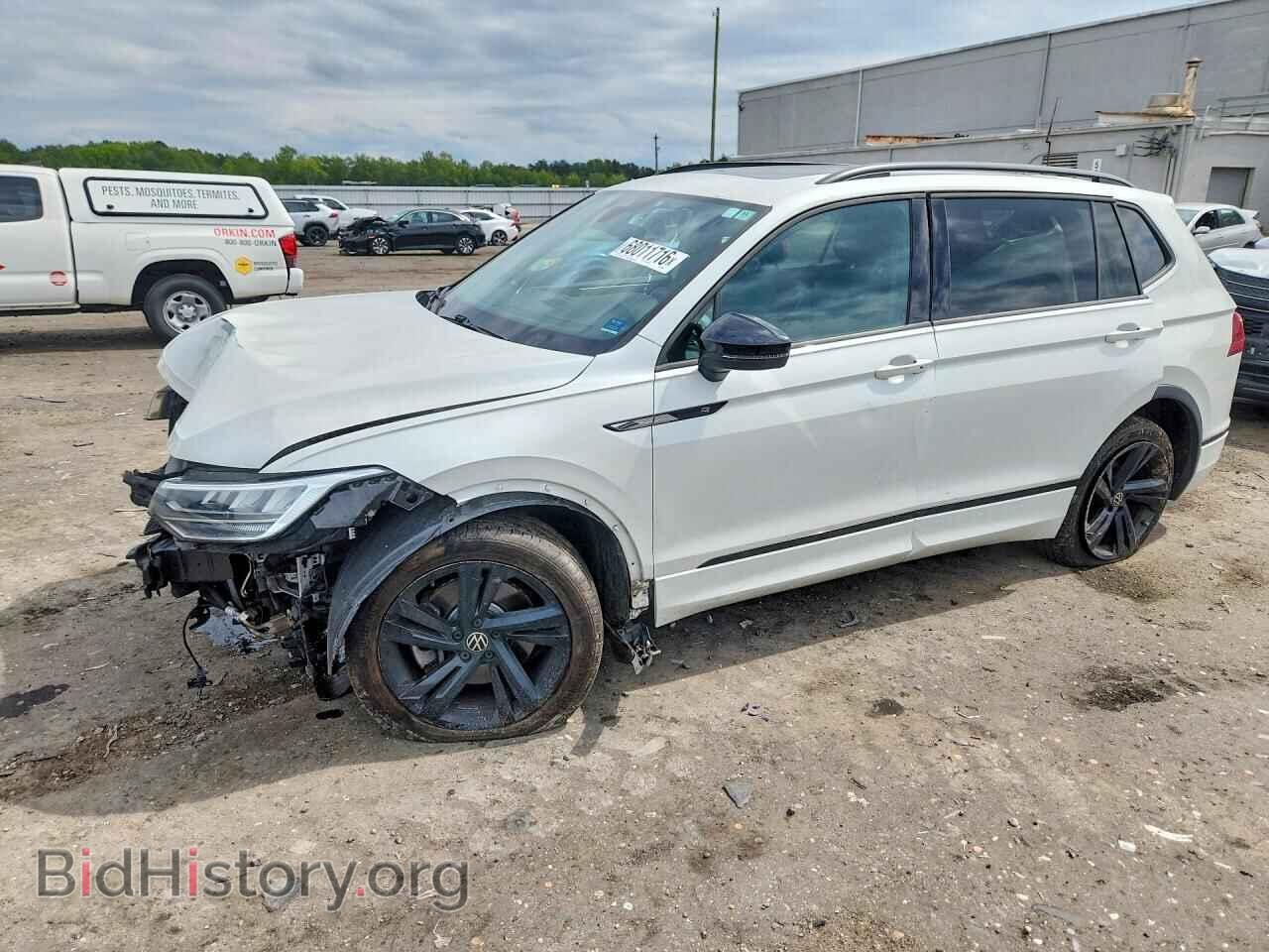 Фотография 3VV8B7AX0PM030349 - VOLKSWAGEN TIGUAN 2023