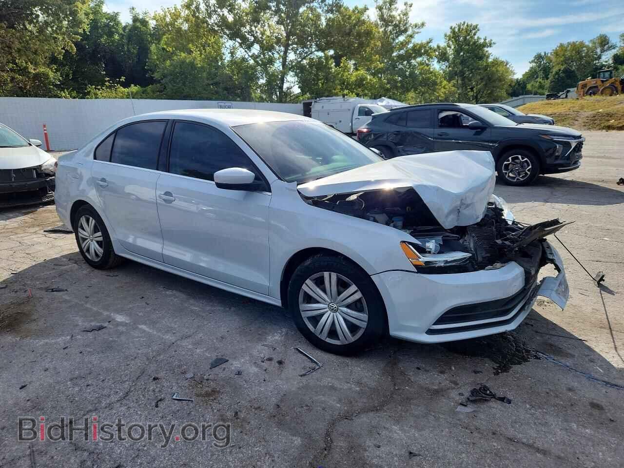 2017 VOLKSWAGEN JETTA - VIN: 3VW2B7AJ2HM276088 - Photo 4