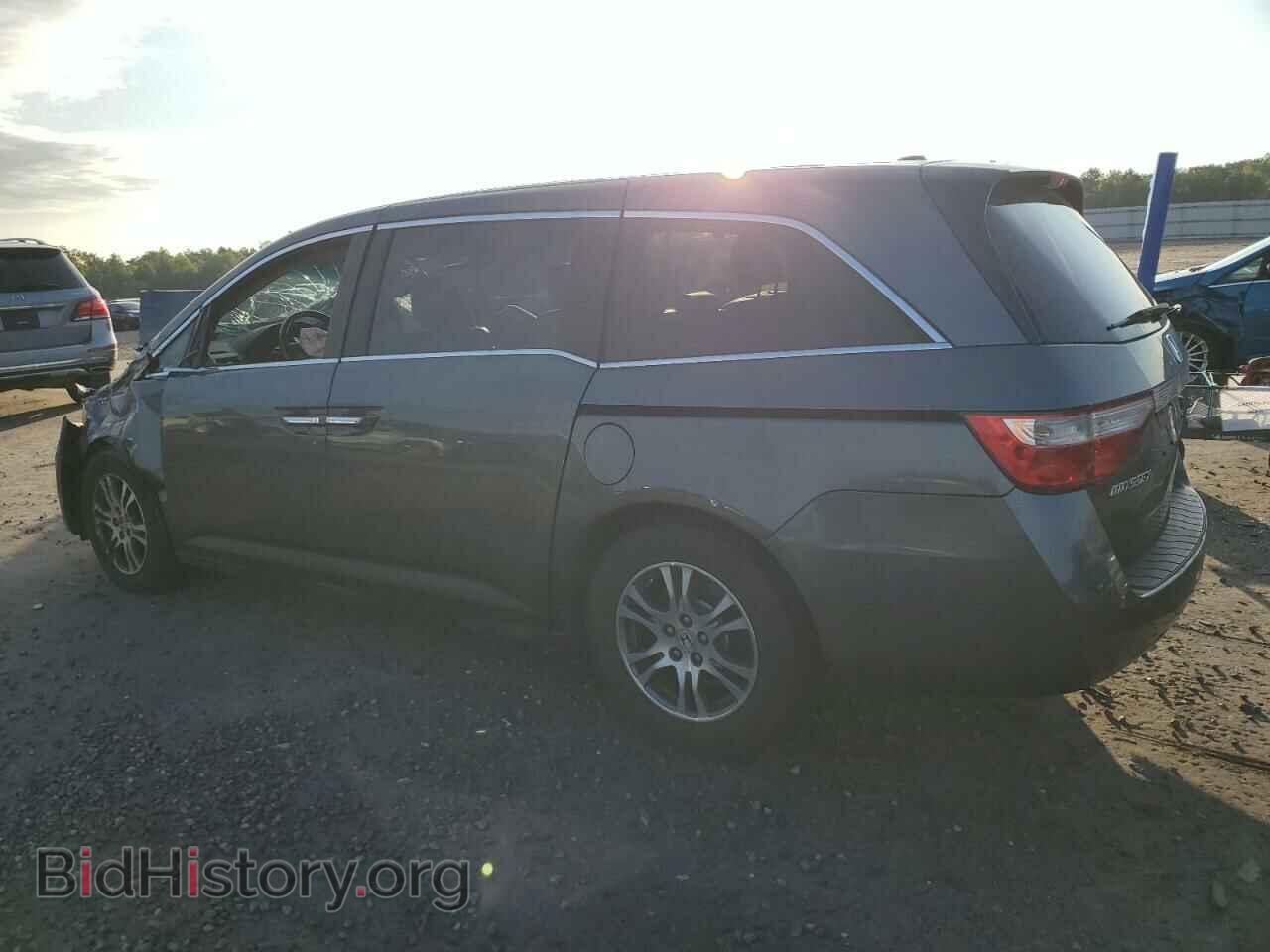 2011 HONDA All Models - VIN: 5FNRL5H68BB063274 - Фото 2