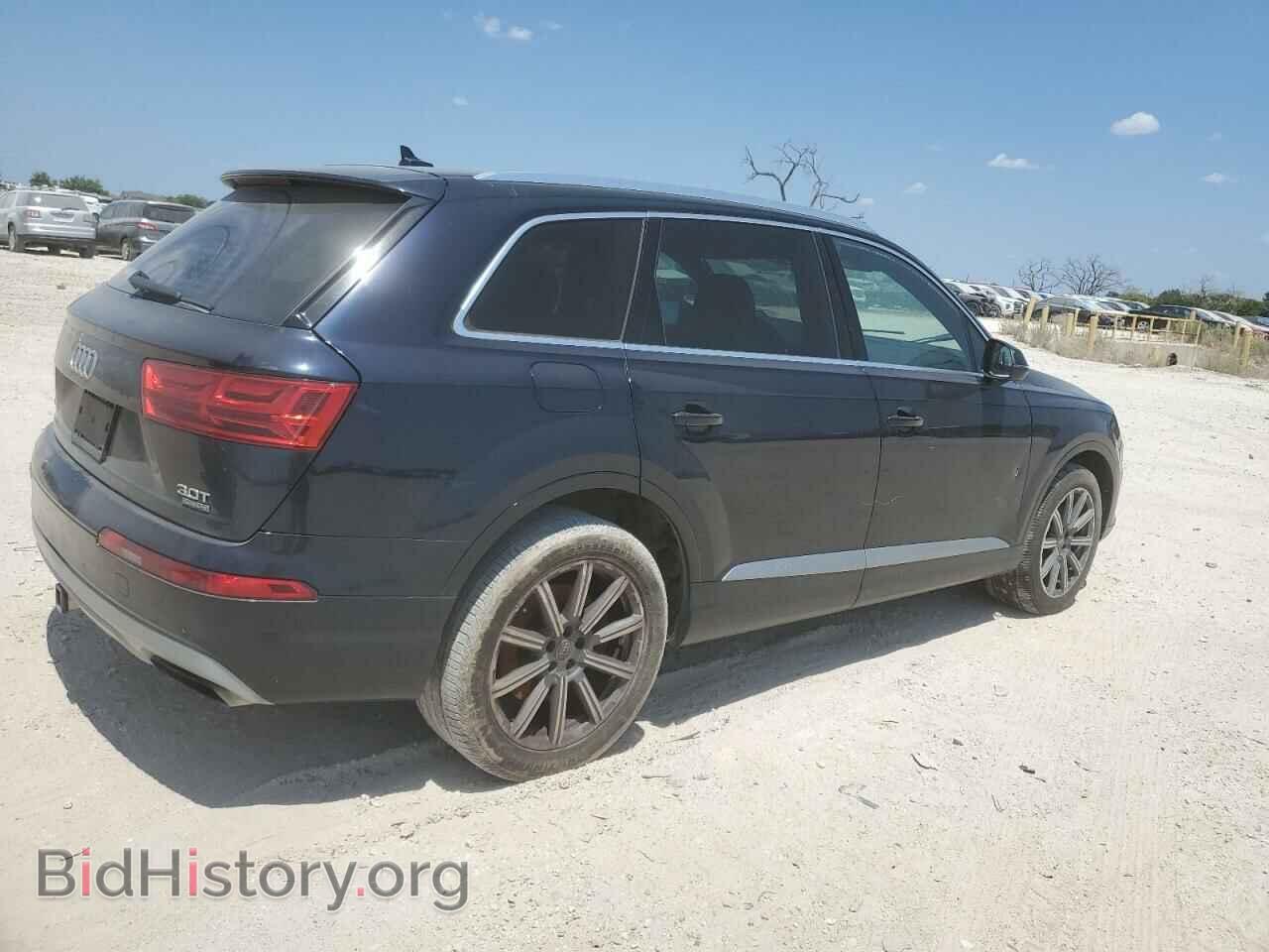 2017 AUDI Q7 - VIN: WA1VAAF75HD041297 - Фото 3