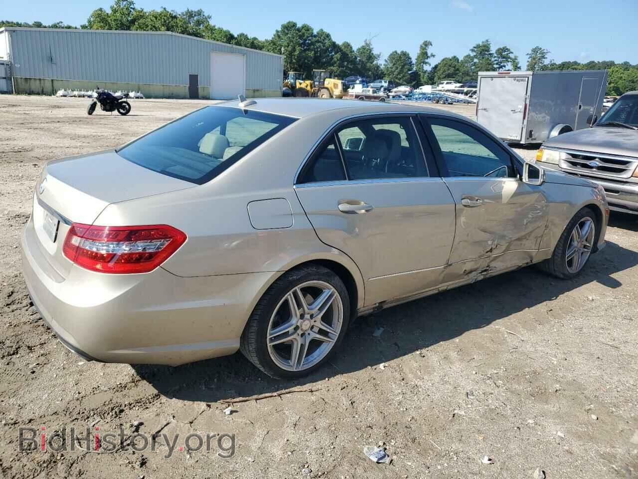 2013 MERCEDES-BENZ E-CLASS - VIN: WDDHF5KB9DA730380 - Фото 3