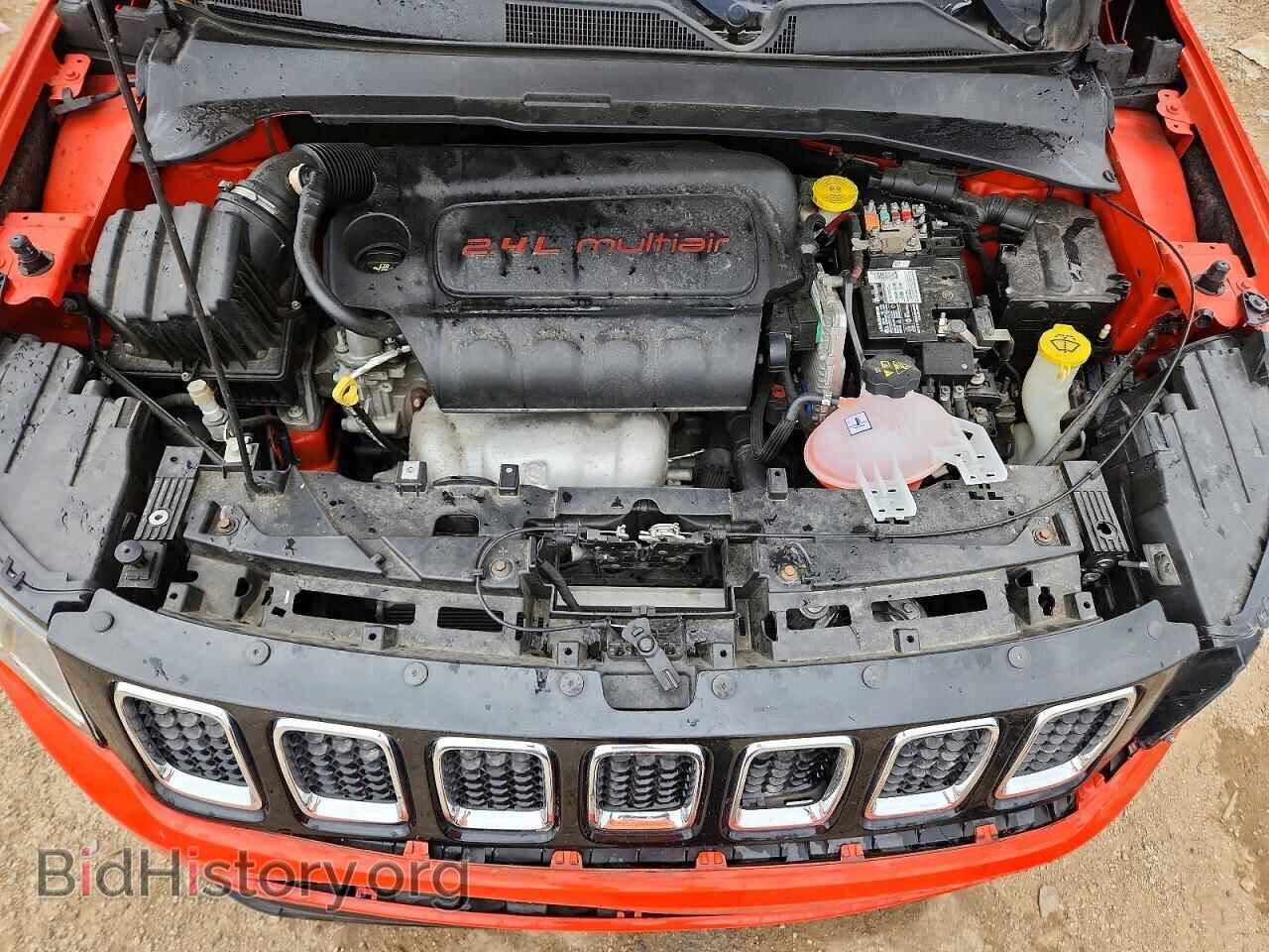 2018 JEEP COMPASS - VIN: 3C4NJCABXJT286111 - Photo 11