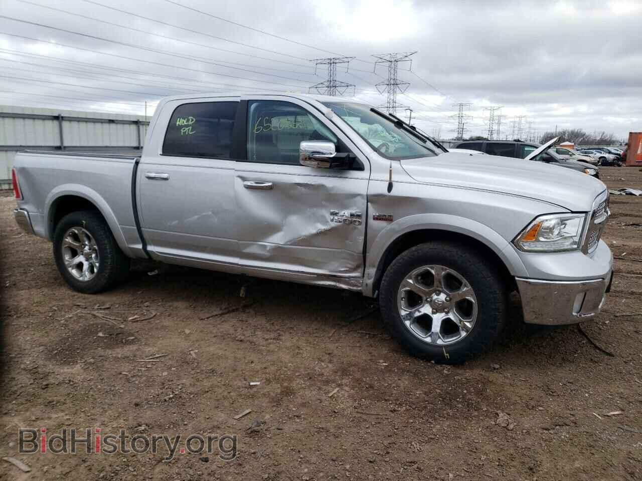 2017 RAM 1500 - VIN: 1C6RR7NT5HS800387 - Photo 4