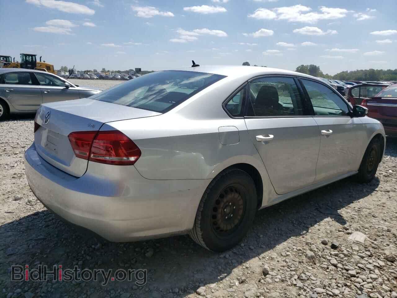 2015 VOLKSWAGEN PASSAT - VIN: 1VWAT7A34FC009236 - Фото 3