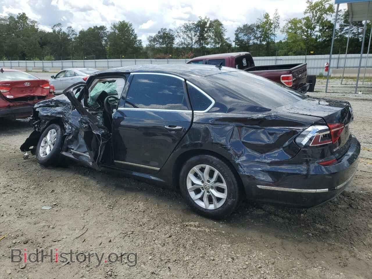 2017 VOLKSWAGEN PASSAT - VIN: 1VWAT7A35HC030163 - Фото 2