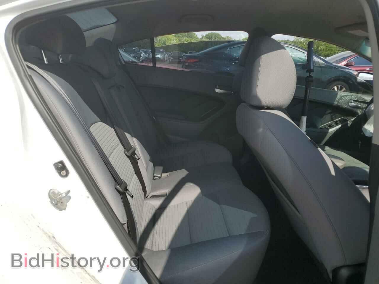 2017 KIA FORTE - VIN: 3KPFL4A78HE007768 - Фото 10