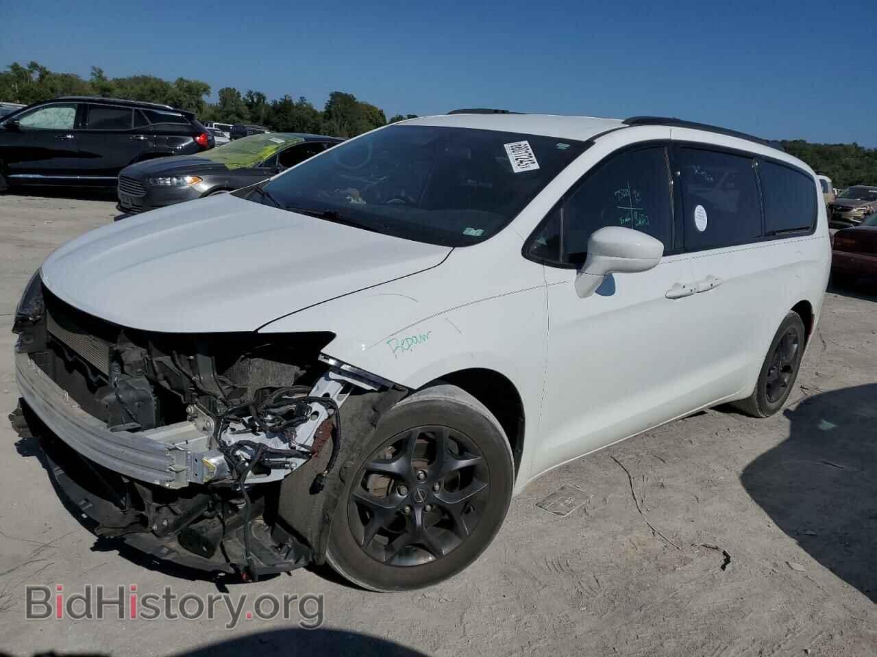 Фотография 2C4RC1FG9JR306033 - CHRYSLER PACIFICA 2018