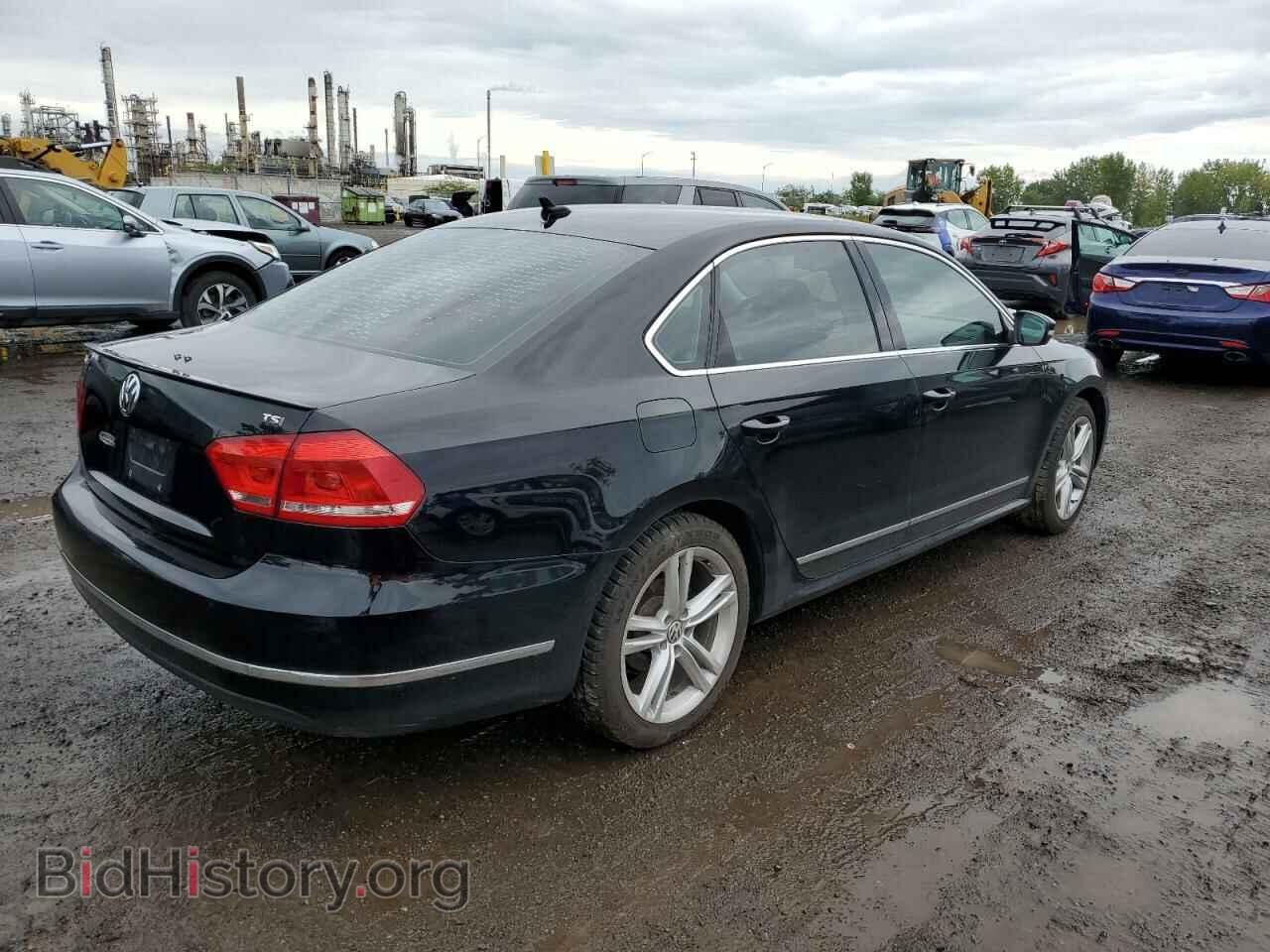 2015 VOLKSWAGEN PASSAT - VIN: 1VWCS7A34FC112975 - Фото 3