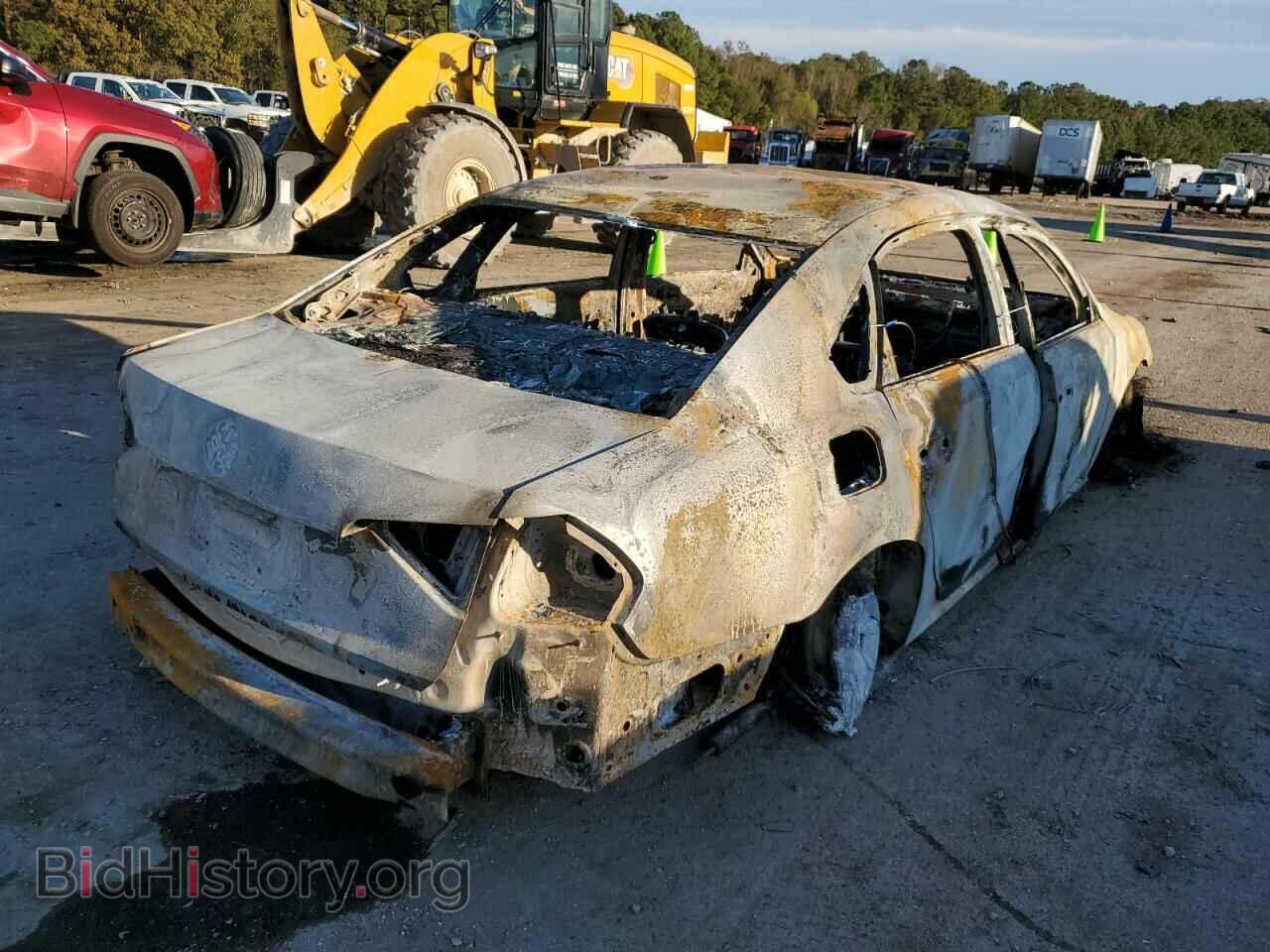 2017 VOLKSWAGEN PASSAT - VIN: 1VWAT7A3XHC021863 - Фото 3
