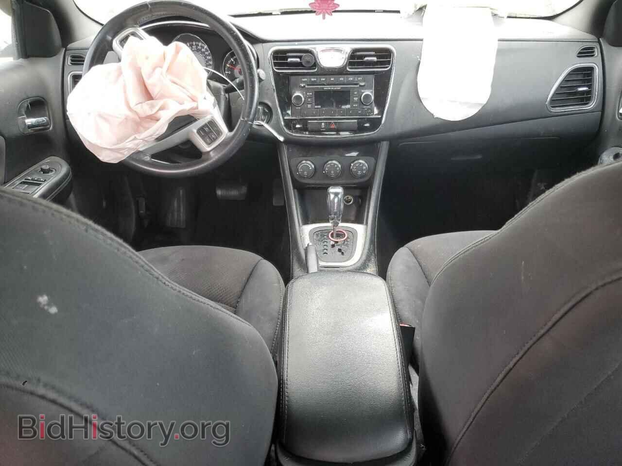 2013 CHRYSLER 200 - VIN: 1C3CCBBB0DN585836 - Фото 8