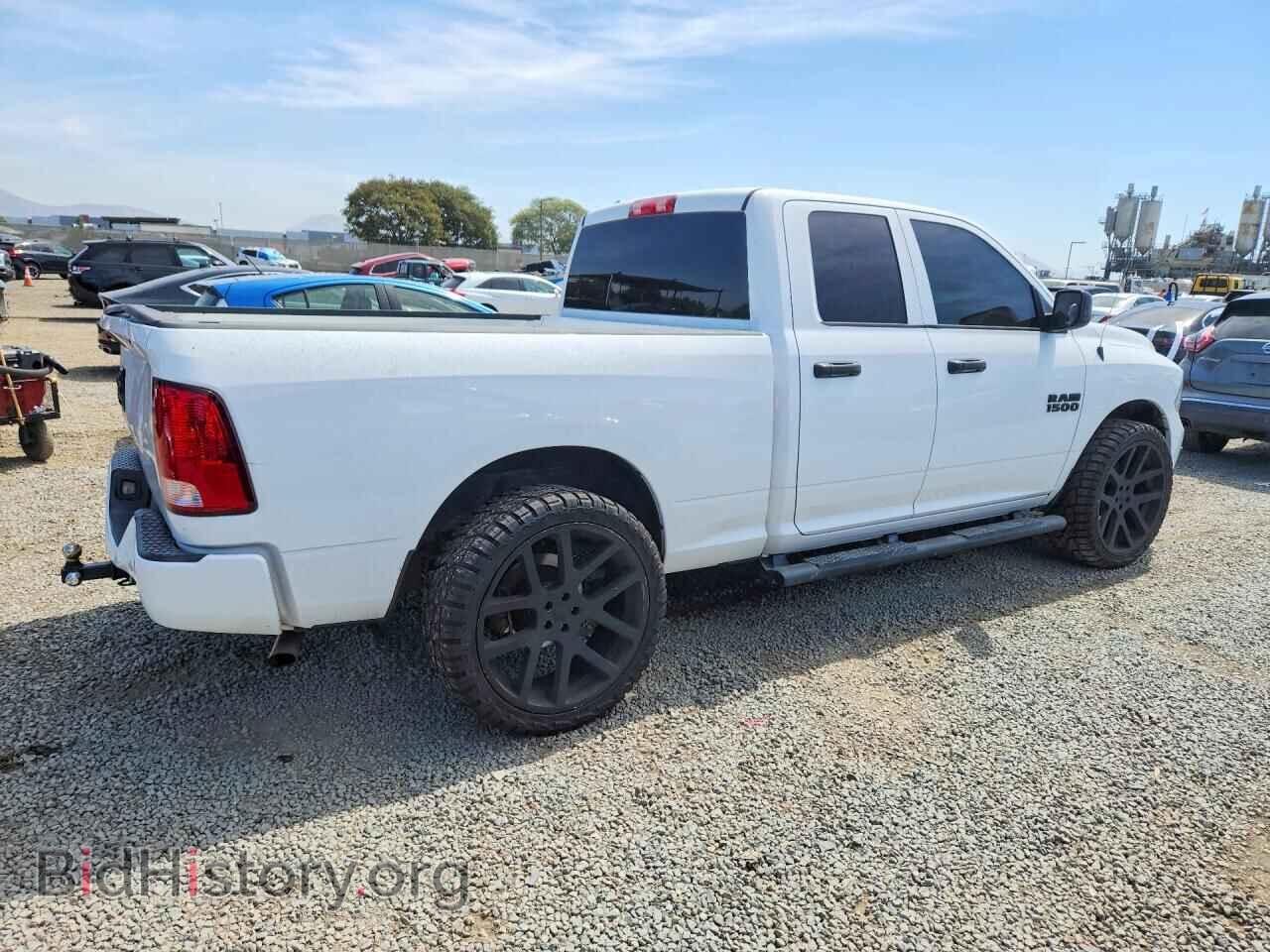 2018 RAM 1500 - VIN: 1C6RR6FG6JS275499 - Фото 3