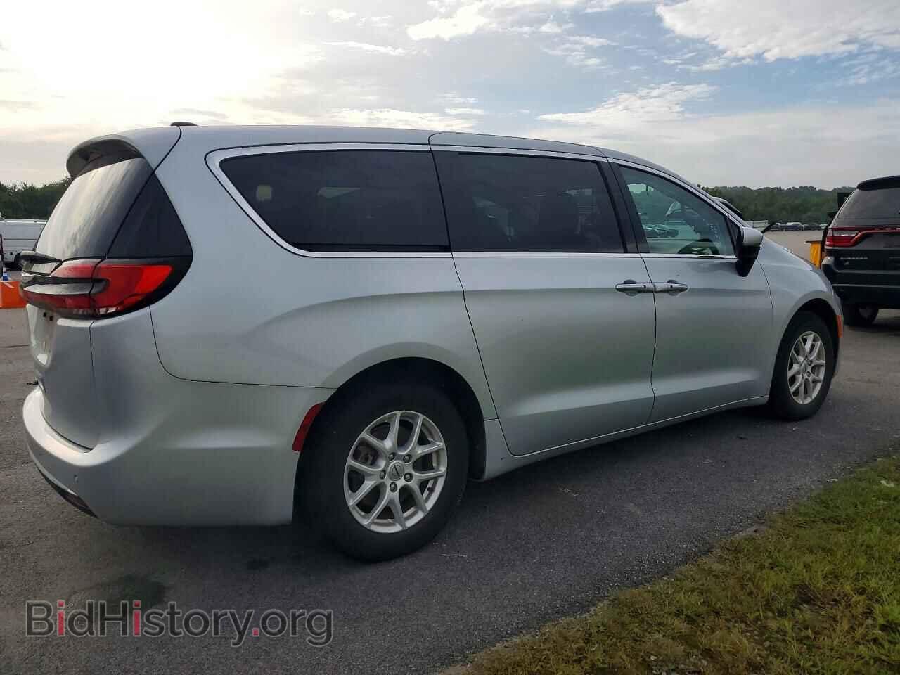 2023 CHRYSLER PACIFICA - VIN: 2C4RC1BG8PR582198 - Photo 3