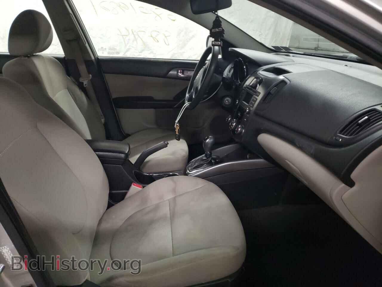 2013 KIA FORTE - VIN: KNAFU4A29D5674255 - Фото 5