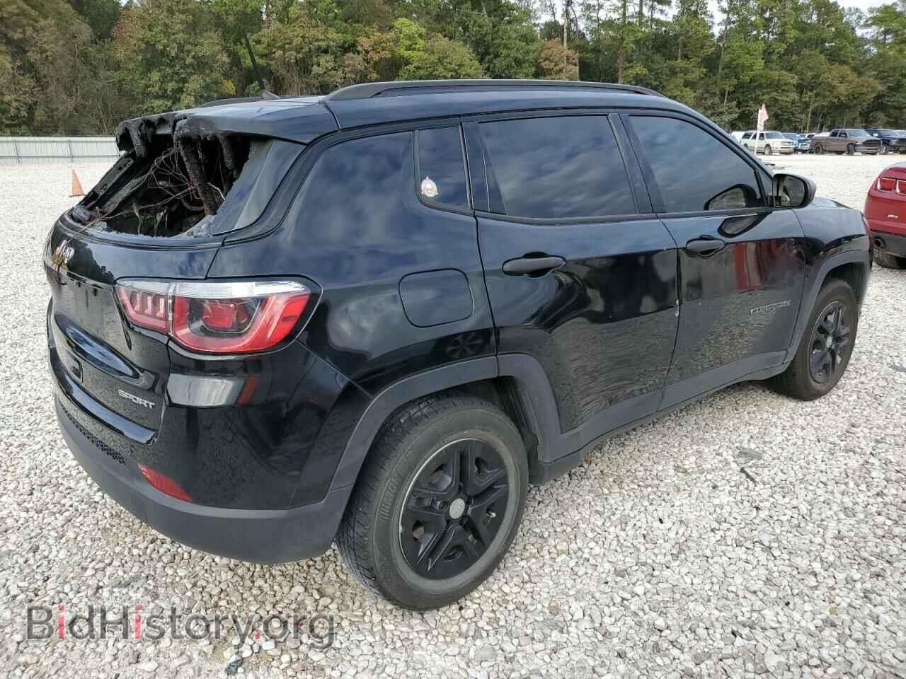 2018 JEEP COMPASS - VIN: 3C4NJCAB2JT438799 - Photo 3