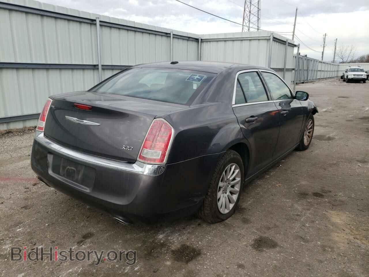 2014 CHRYSLER 300 - VIN: 2C3CCAAG3EH179096 - Фото 4