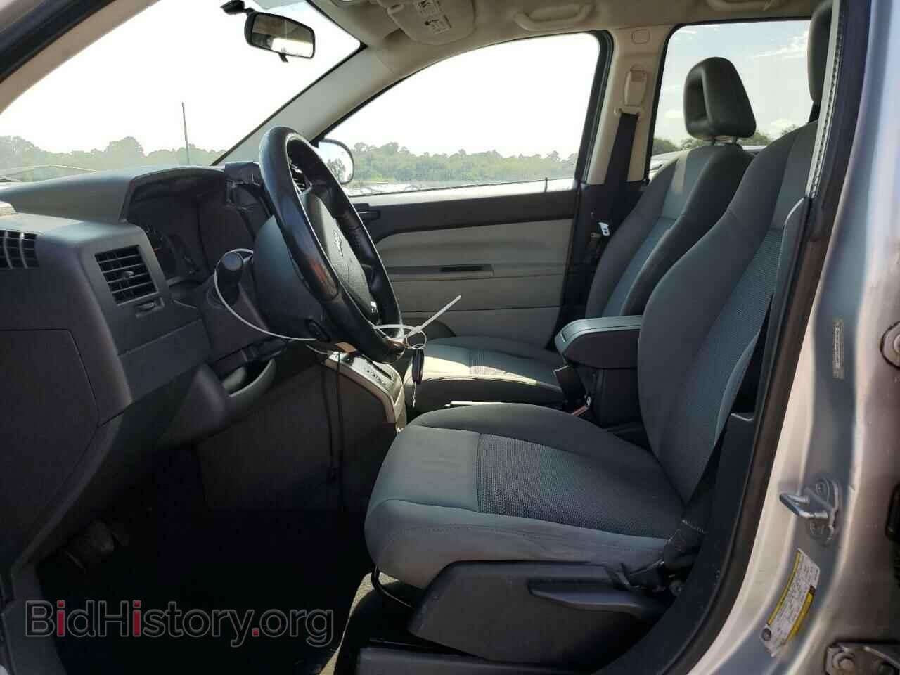 2007 JEEP COMPASS - VIN: 1J8FT47W07D190168 - Фото 7