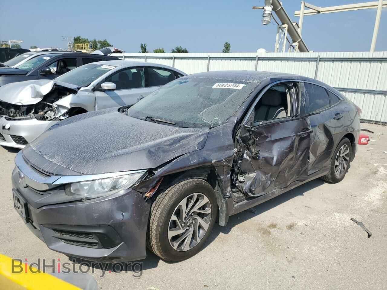 Фотография 19XFC2F73GE092563 - HONDA CIVIC 2016