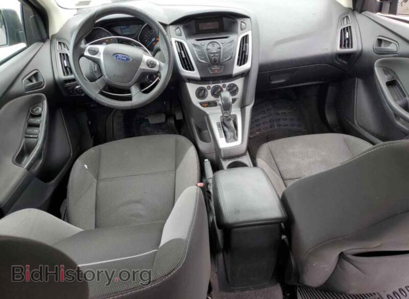 2012 Ford FOCUS (VIN 1FAHP3F2XCL287266) — фото 8 из 12