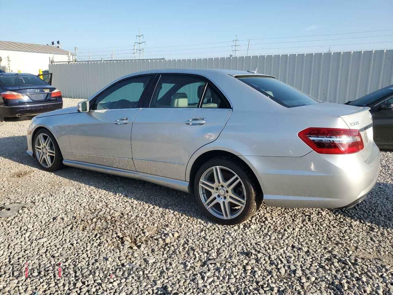 2010 MERCEDES-BENZ E-CLASS - VIN: WDDHF7CB4AA017845 - Фото 2