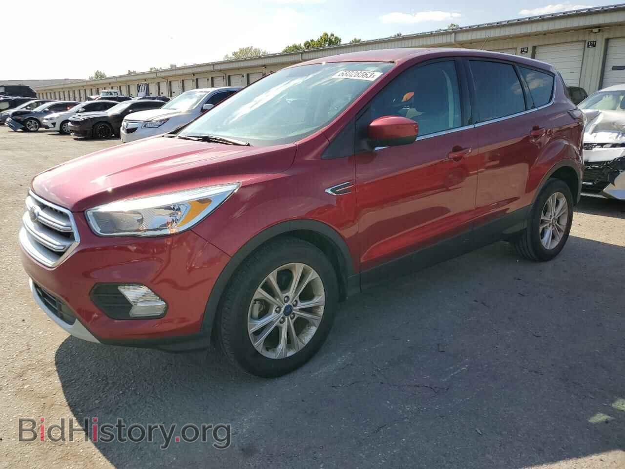 Фотография 1FMCU0GD2HUB39900 - FORD ESCAPE 2017