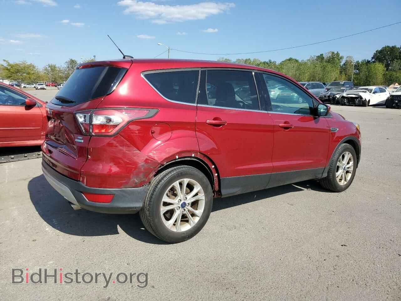 2017 FORD ESCAPE - VIN: 1FMCU0GD2HUB39900 - Фото 3