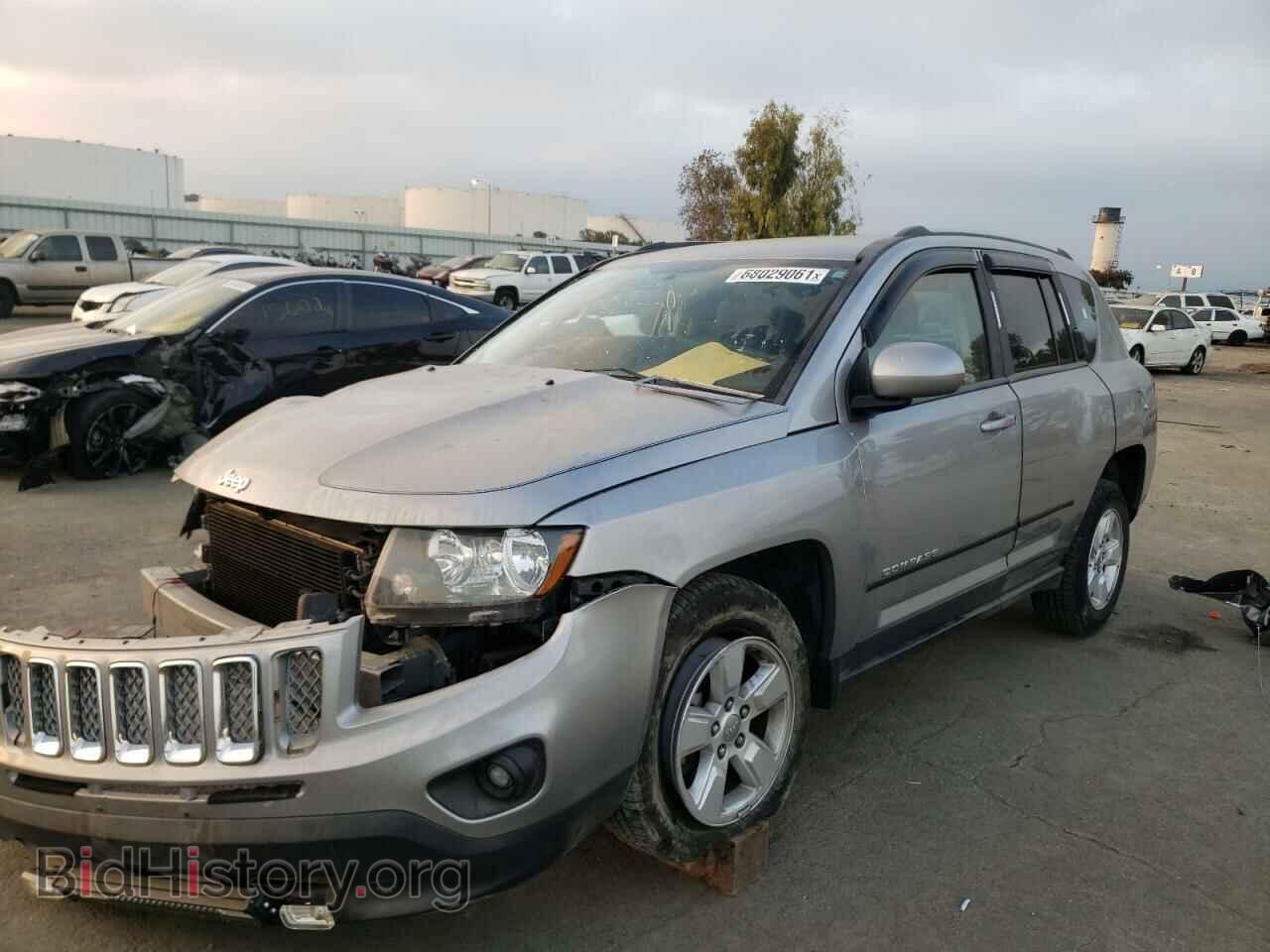 2017 JEEP COMPASS - VIN: 1C4NJCEB3HD198639 - Photo 2