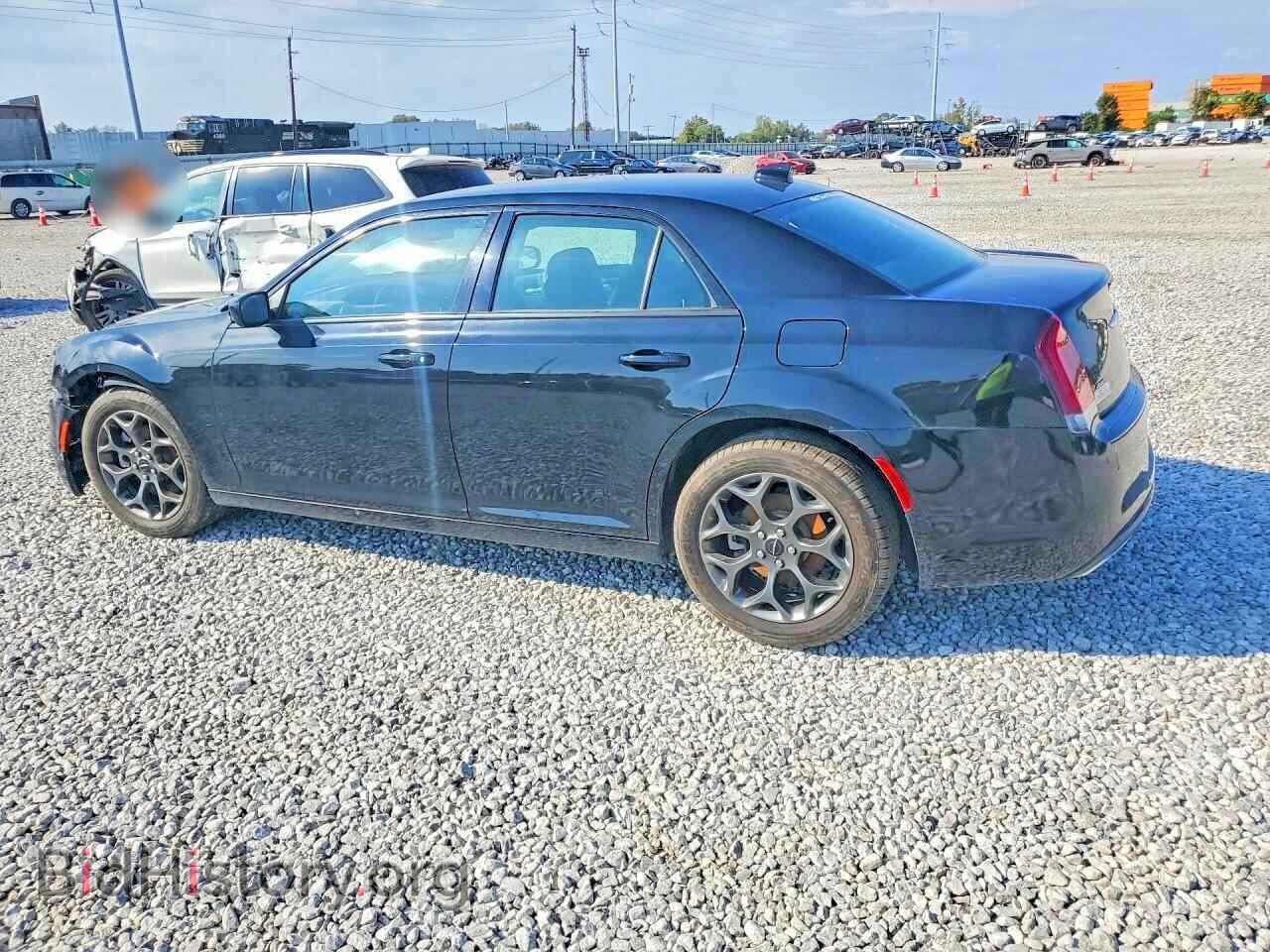 2016 CHRYSLER 300 - VIN: 2C3CCAGG7GH248883 - Photo 2