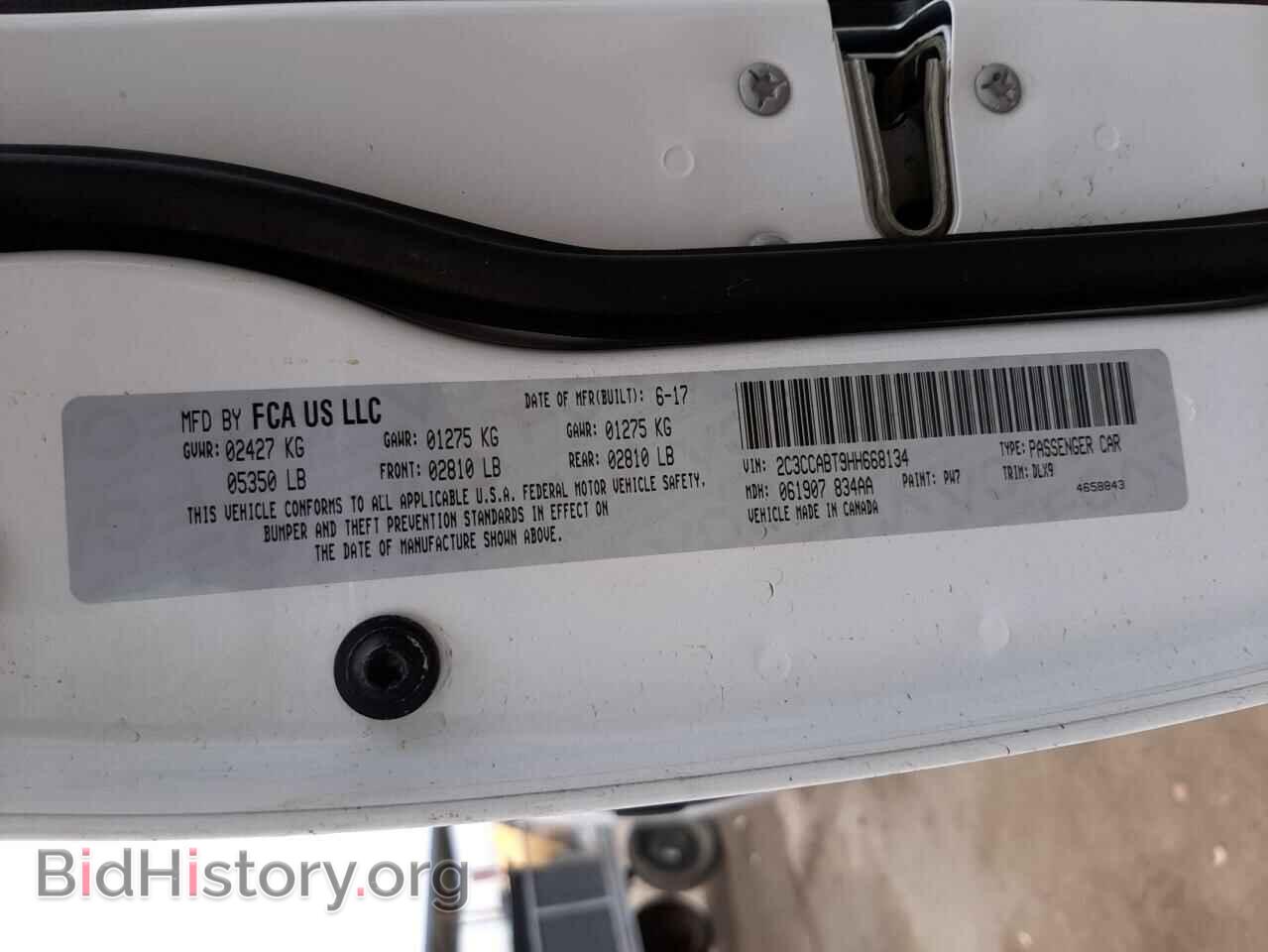 2017 CHRYSLER 300 - VIN: 2C3CCABT9HH668134 - Фото 10