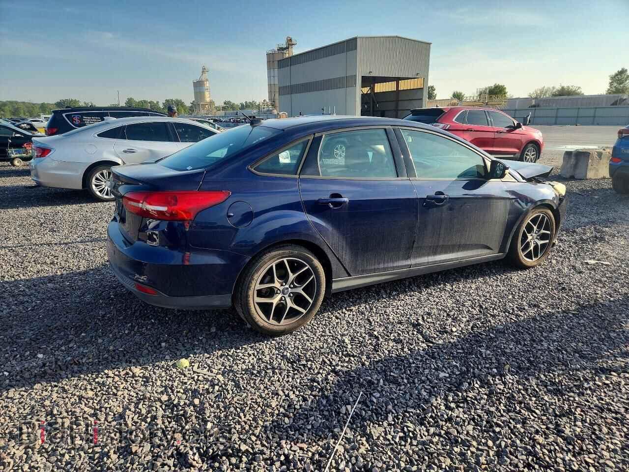2017 FORD FOCUS - VIN: 1FADP3H2XHL206138 - Photo 3