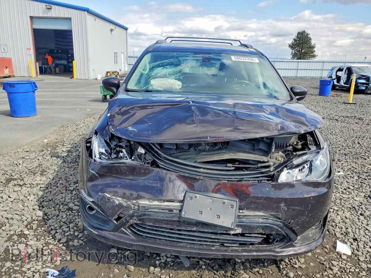 2018 CHRYSLER PACIFICA - VIN: 2C4RC1L72JR359323 - Photo 5
