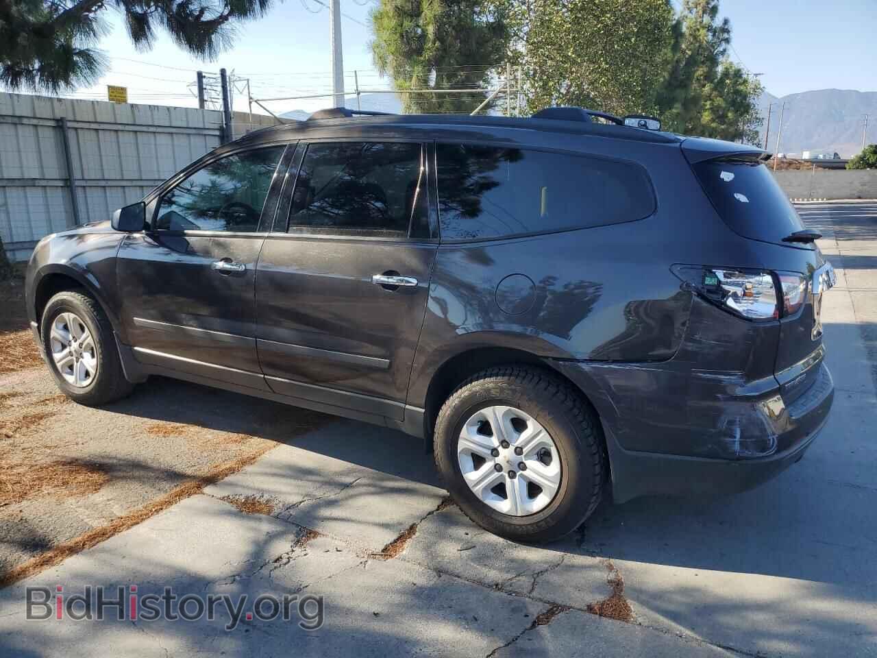 2017 CHEVROLET TRAVERSE - VIN: 1GNKRFED8HJ229097 - Фото 2