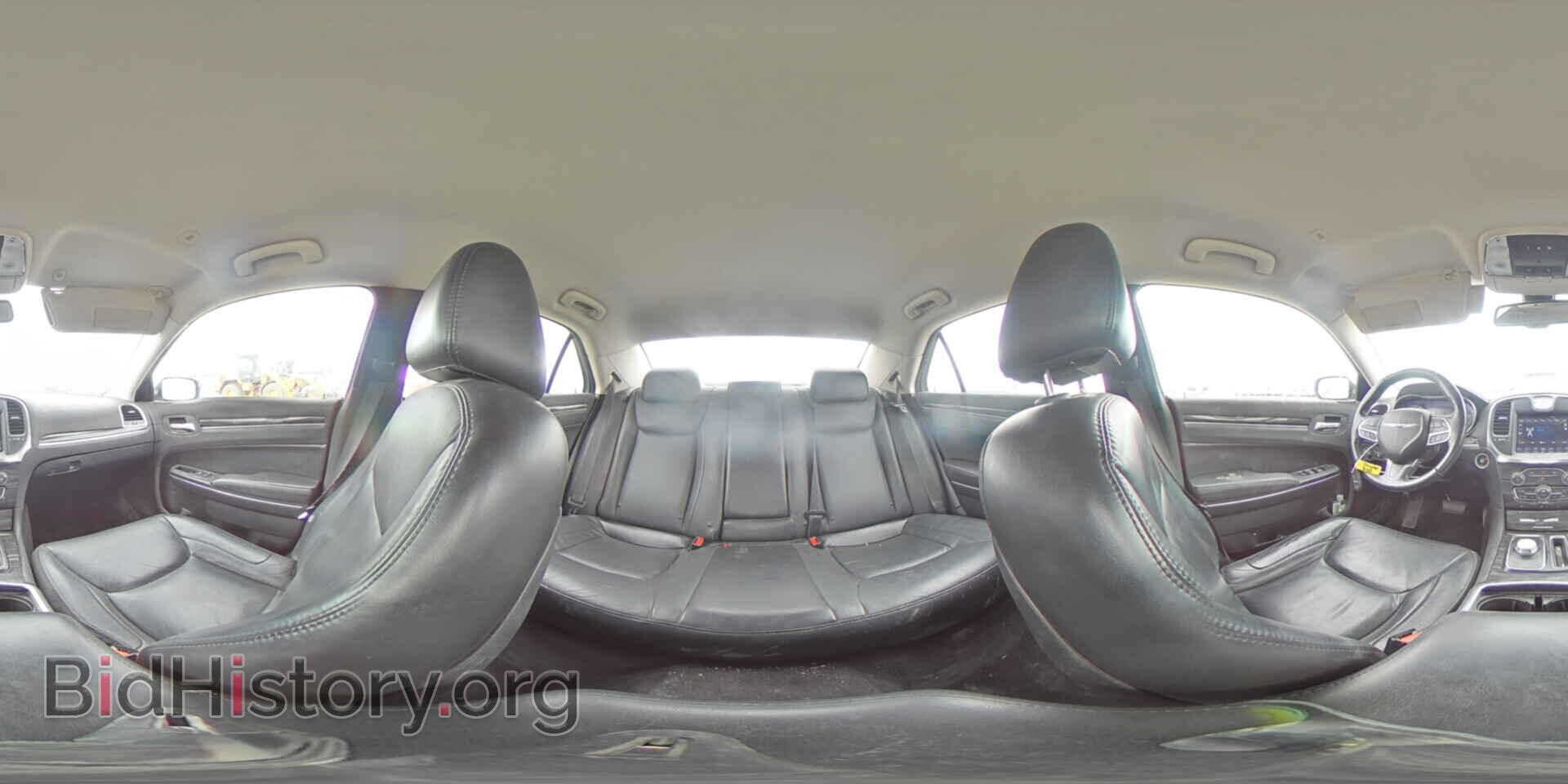 2018 CHRYSLER 300 - VIN: 2C3CCAAG6JH201845 - Фото 15