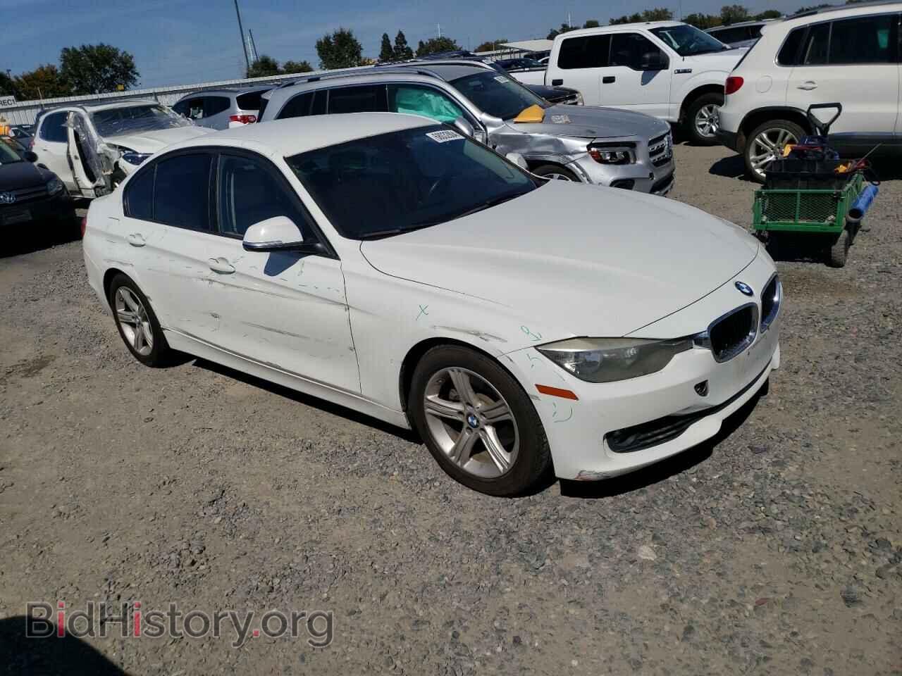 2013 BMW 3 SERIES - VIN: WBA3A5C5XDF353473 - Photo 4
