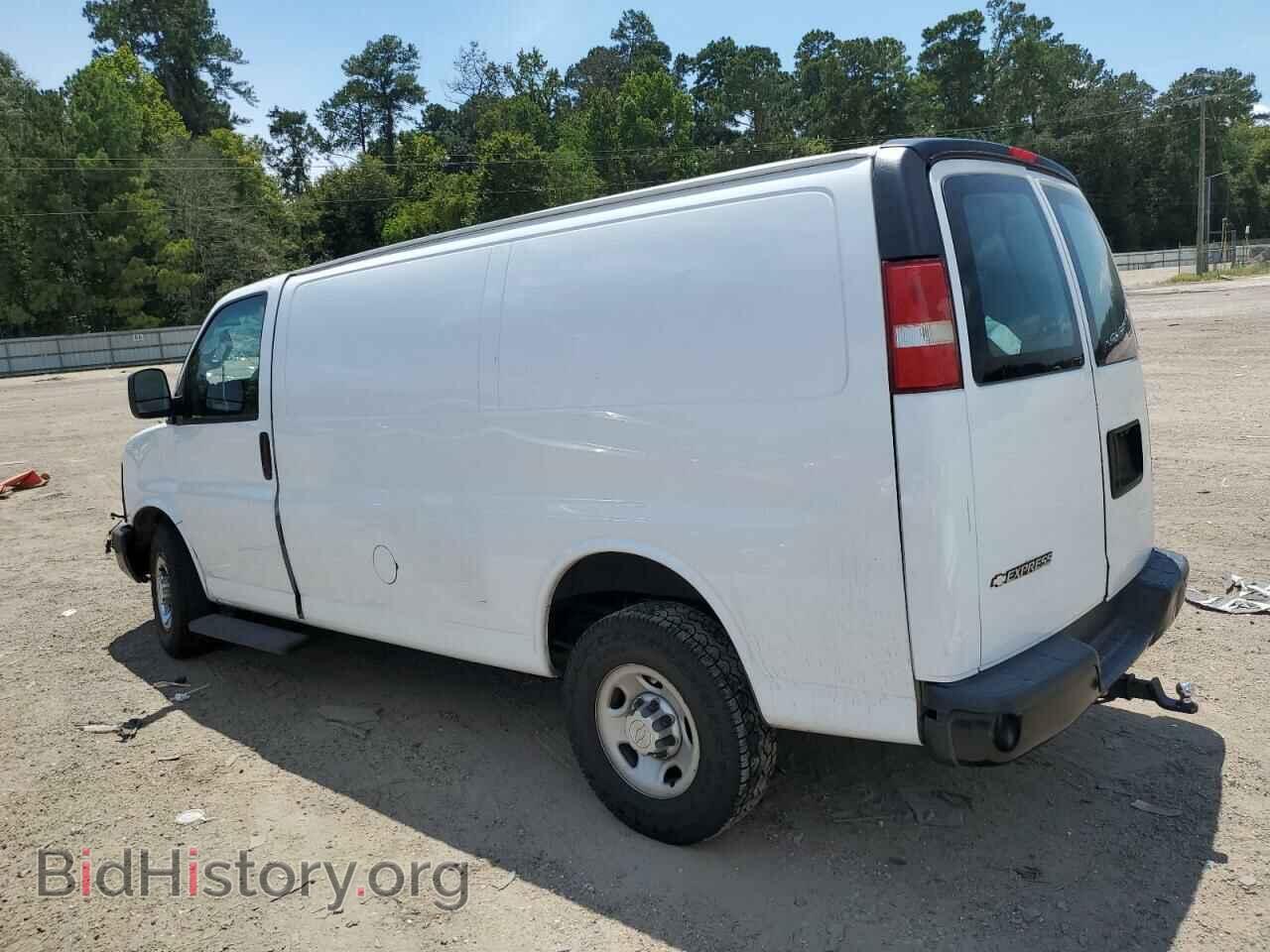 2017 CHEVROLET EXPRESS - VIN: 1GCWGAFF4H1109770 - Фото 2