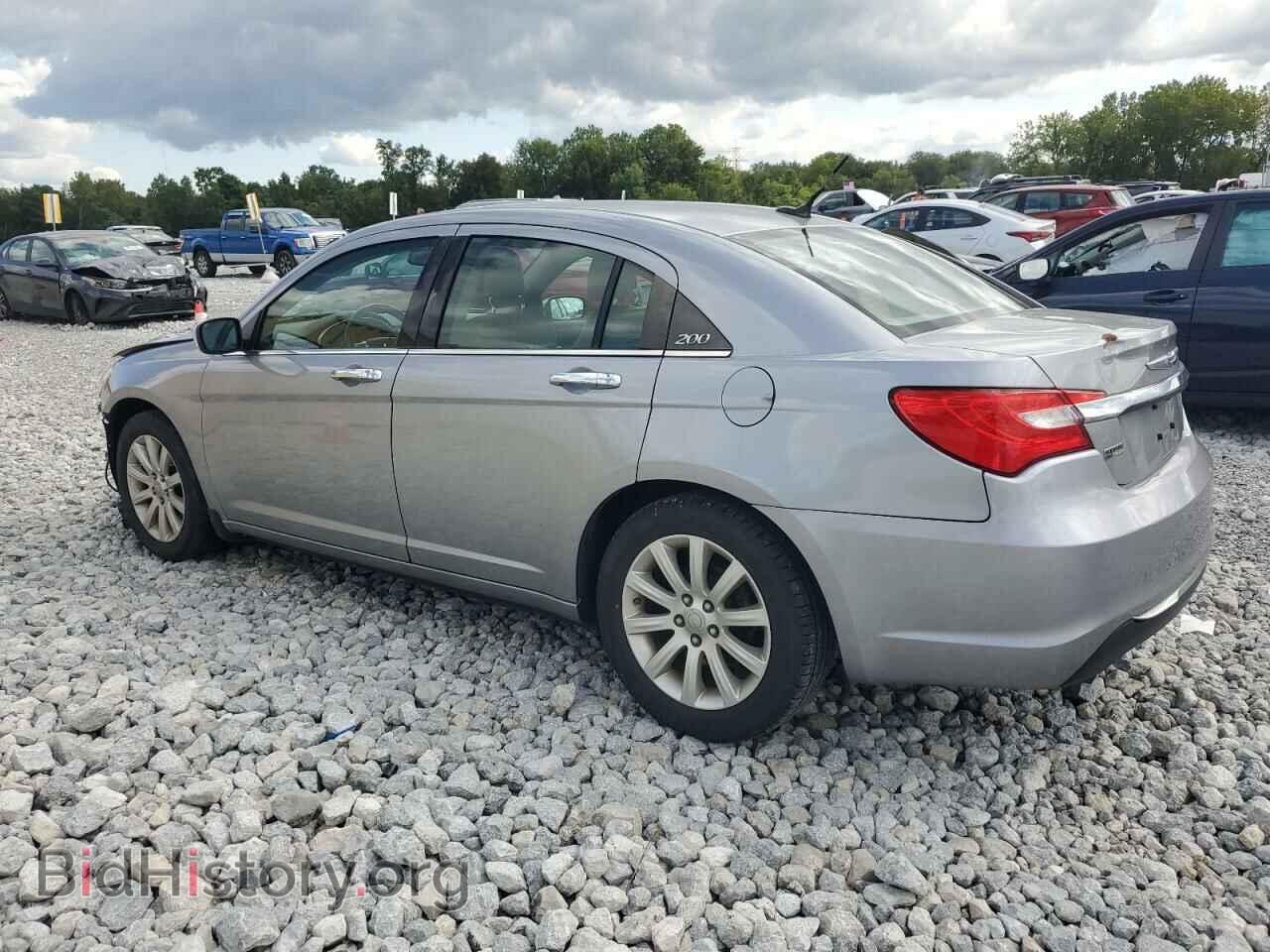2013 CHRYSLER 200 - VIN: 1C3CCBCG4DN514908 - Фото 2