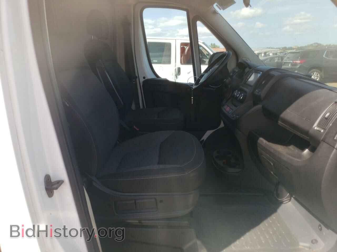 2014 RAM All Models - VIN: 3C6TRVCG1EE109873 - Фото 11