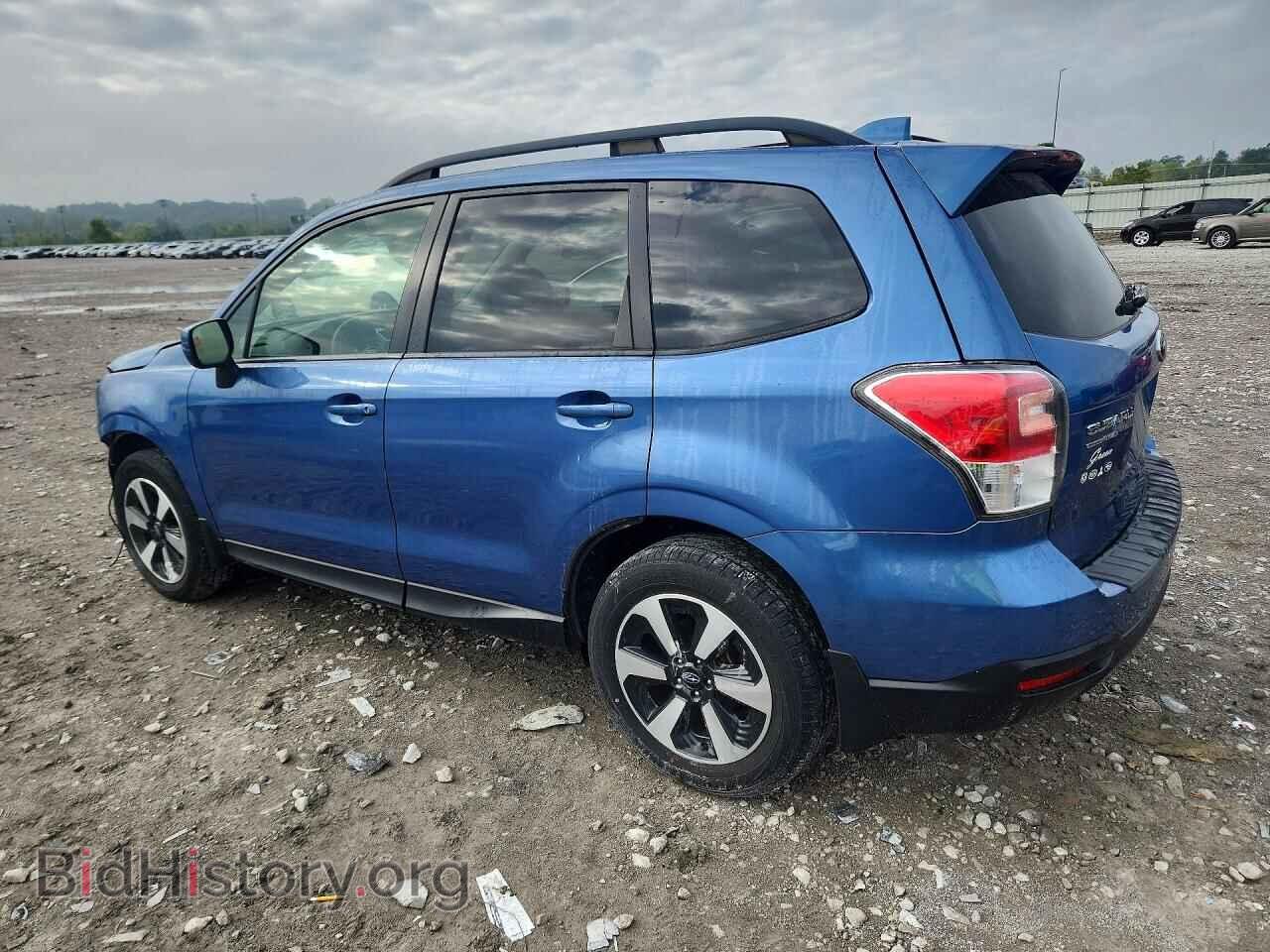 2017 SUBARU FORESTER - VIN: JF2SJAGC8HH530405 - Фото 2