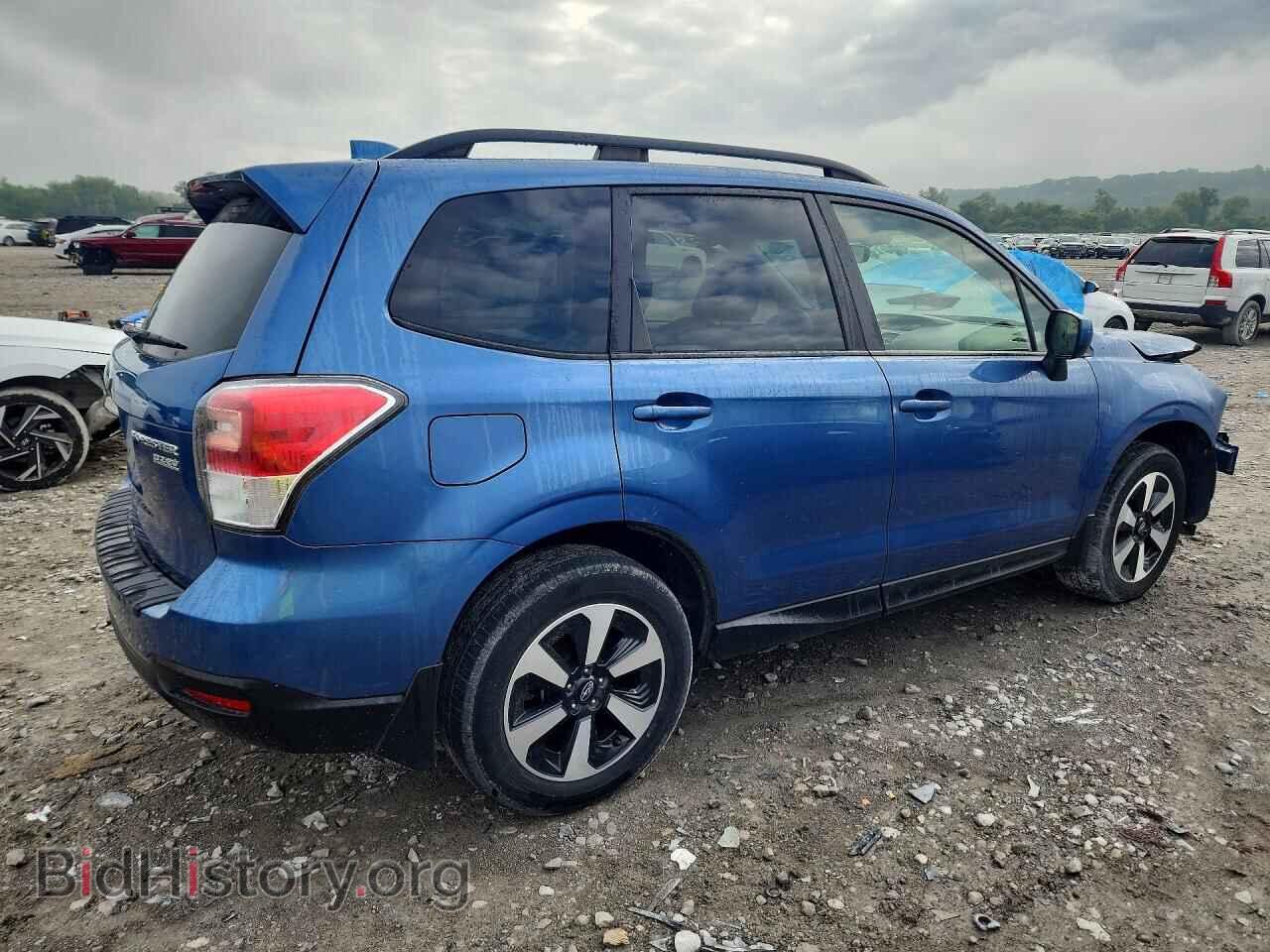 2017 SUBARU FORESTER - VIN: JF2SJAGC8HH530405 - Фото 3