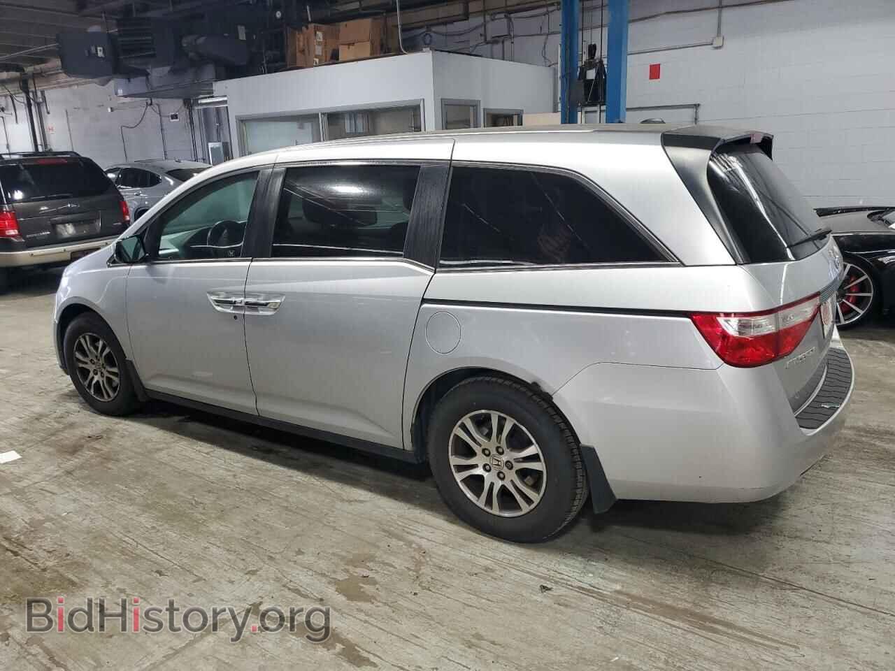 2011 HONDA All Models - VIN: 5FNRL5H67BB043890 - Фото 2