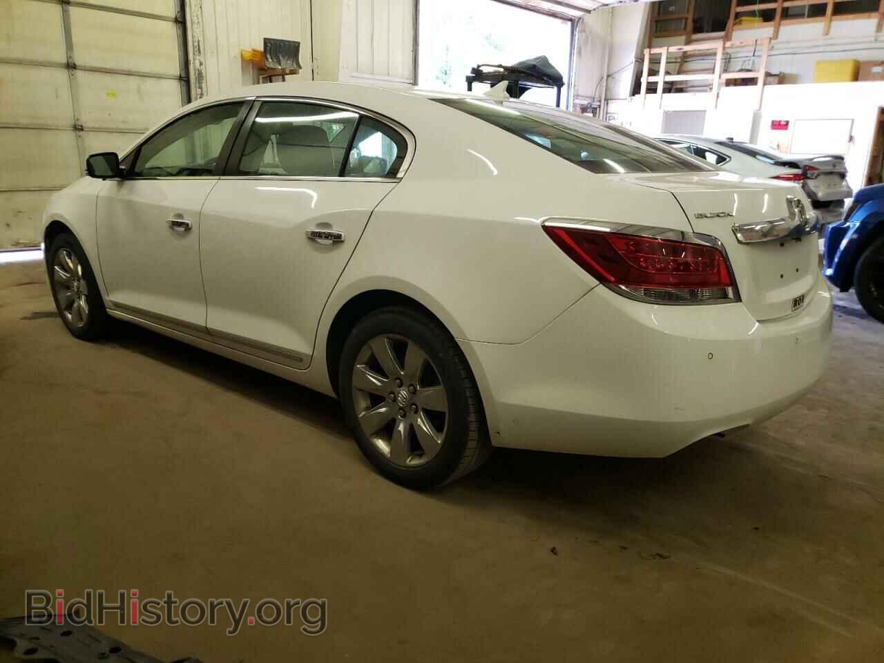 2013 BUICK LACROSSE - VIN: 1G4GC5E30DF243649 - Фото 2
