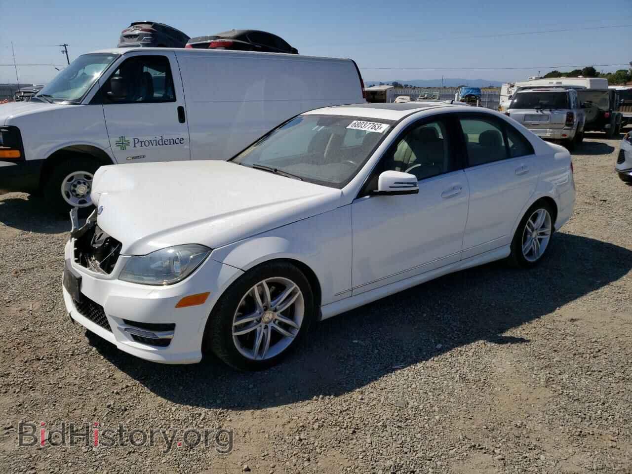 Фотография WDDGF8AB6DR244092 - MERCEDES-BENZ C-CLASS 2013