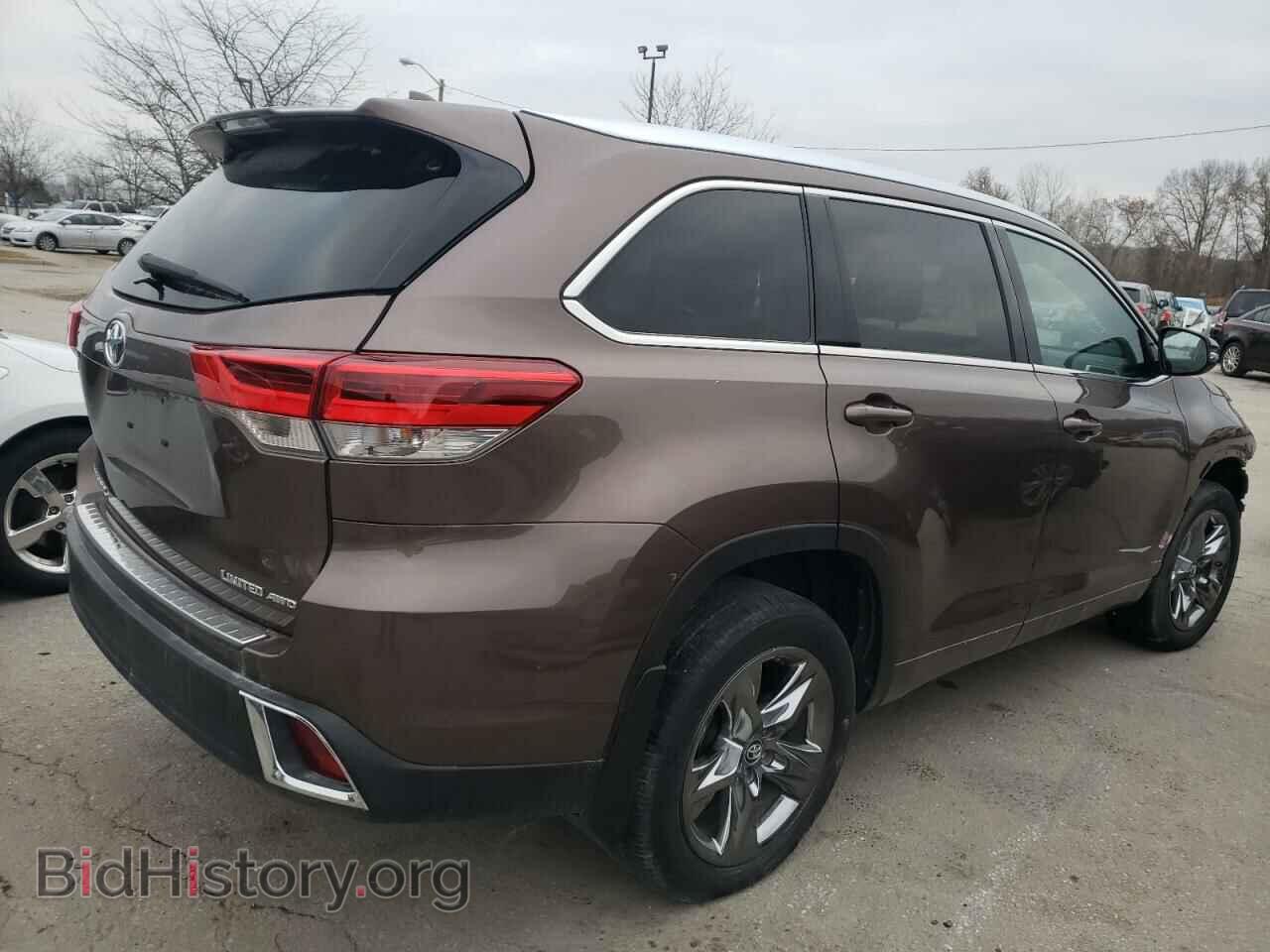 2017 TOYOTA HIGHLANDER - VIN: 5TDDZRFH9HS482811 - Фото 3