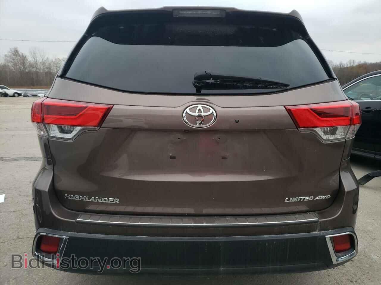 2017 TOYOTA HIGHLANDER - VIN: 5TDDZRFH9HS482811 - Фото 6