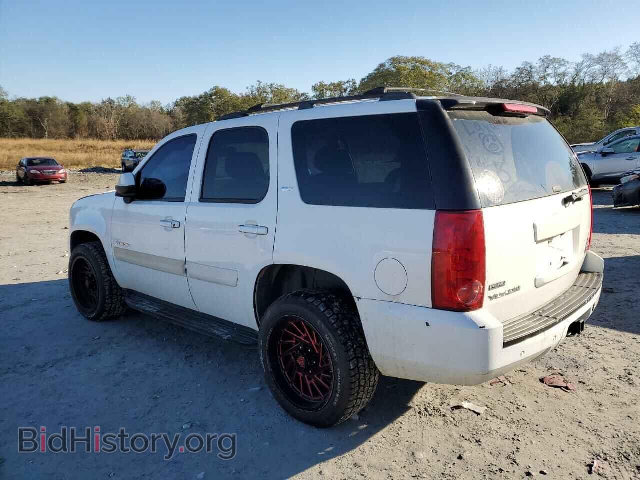 2007 GMC YUKON - VIN: 1GKFC13087R383988 - Фото 2