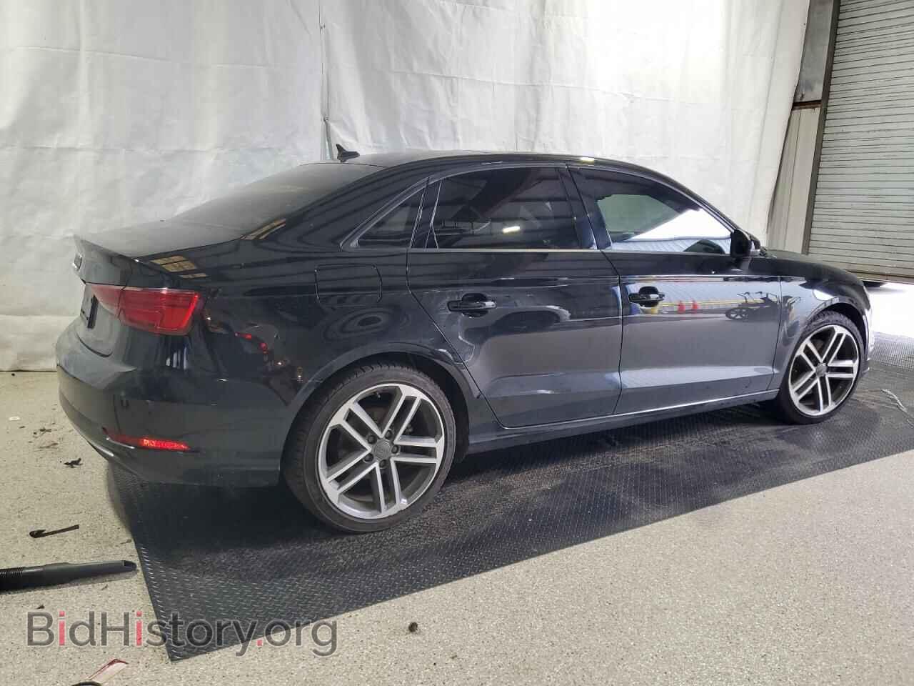 2018 AUDI A3 - VIN: WAUAUGFF9J1022746 - Фото 3