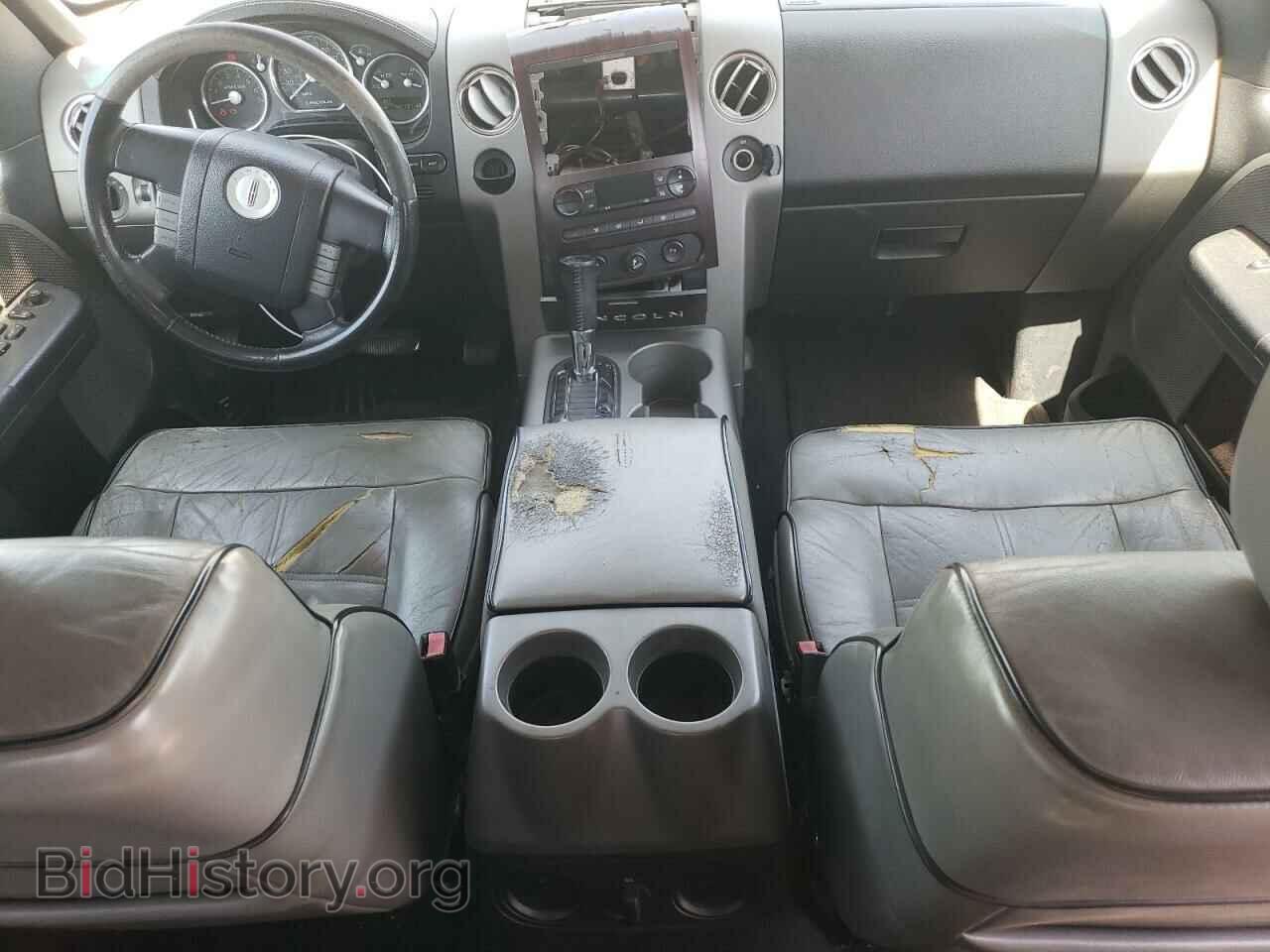 2006 LINCOLN MARK LT - VIN: 5LTPW165X6FJ16668 - Фото 8